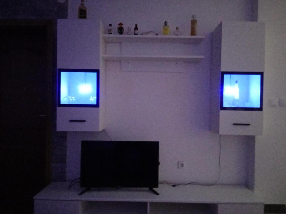 Apartman Josipa Peroj Buitenkant foto