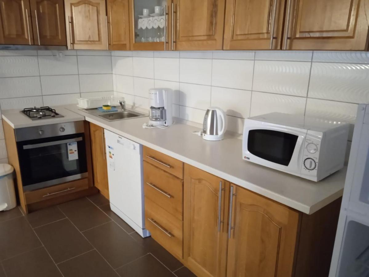 Apartman Josipa Peroj Buitenkant foto